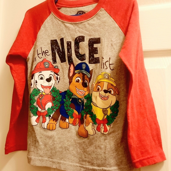 SOLD Paw Patrol Holiday Shirt,2T/3T - Picture 2 of 6